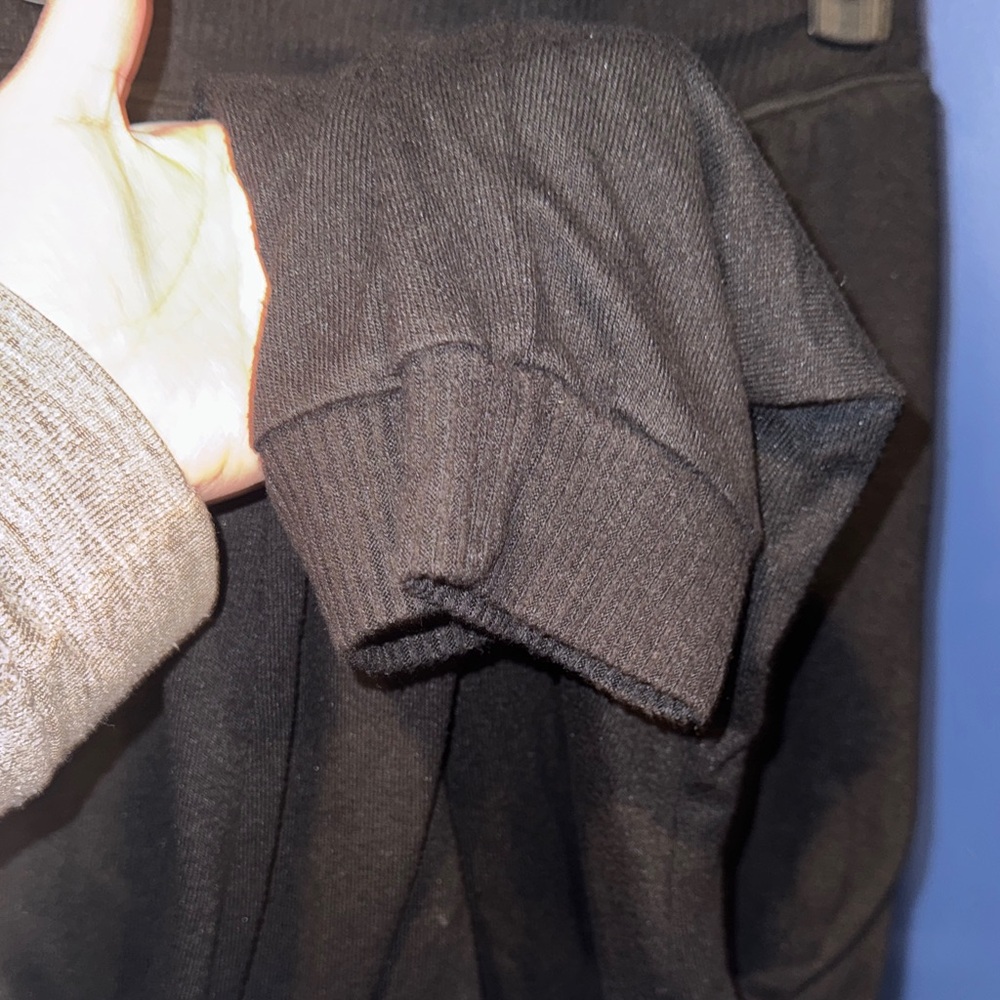 No Boundaries-  Black Jogger Pants & Sherpa Hooded Cardigan Set Size S/M - Picture 10 of 17